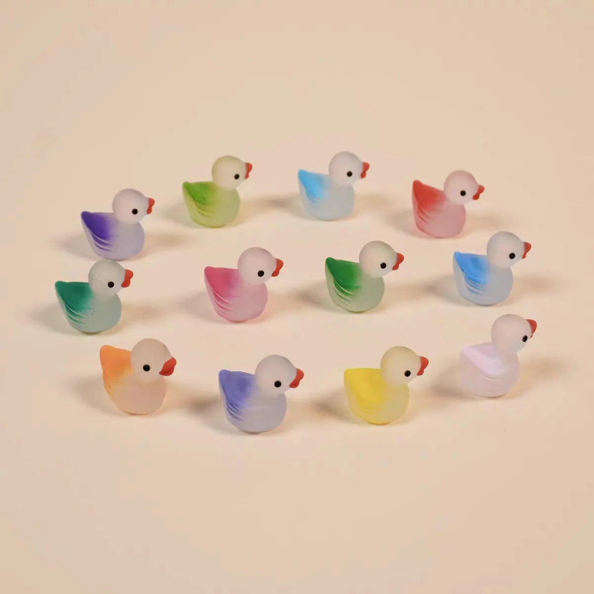 Glow in the Dark Resin Duckling Micro Landscape Decoration DIY Accessories Fuzzy Finish Gradient Design Short Sleeve T-Shirt