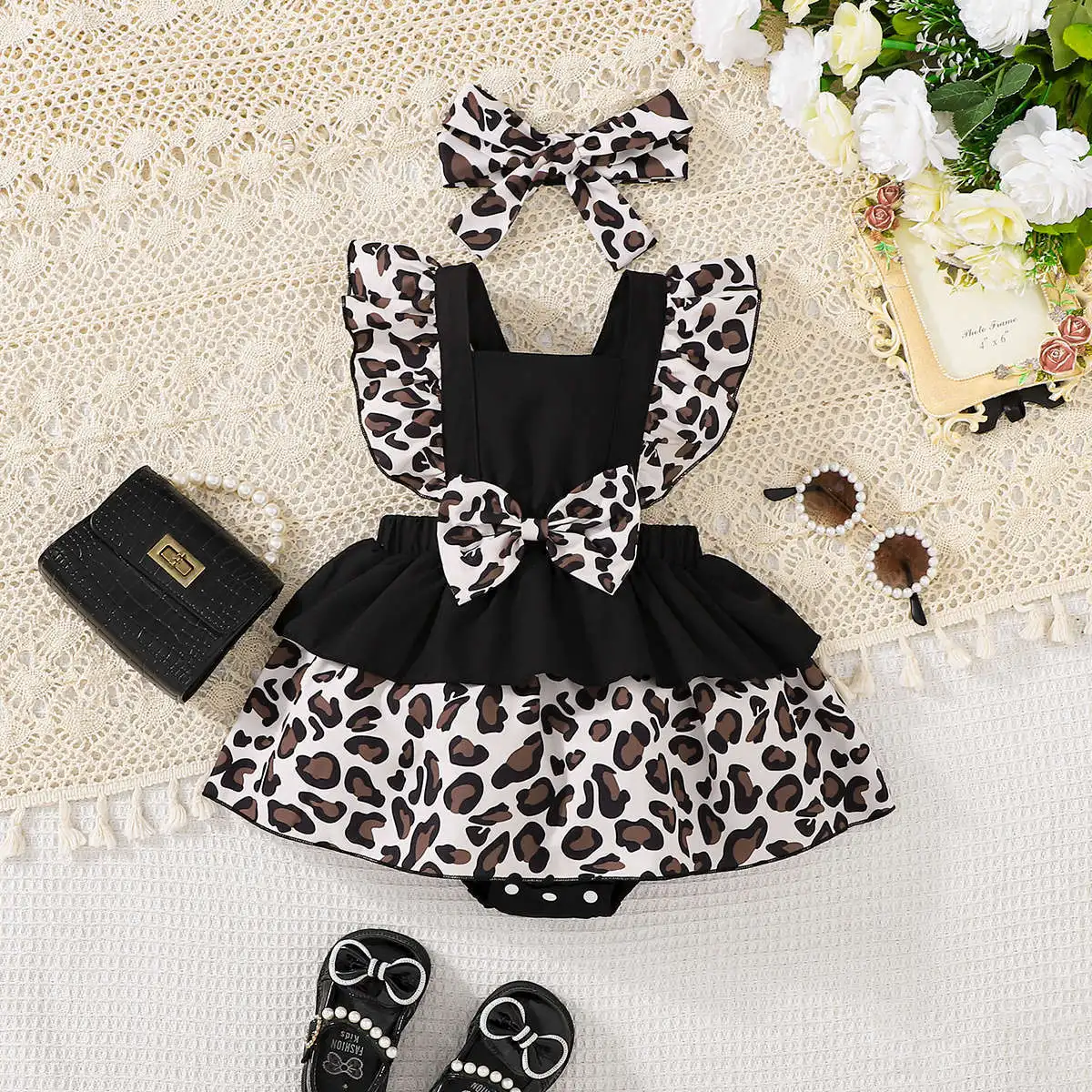 

Children's Clothing Summer New Baby Set Pit Strip Sleeveless Leopard Print Fart Triangle Romper Free Headscarf