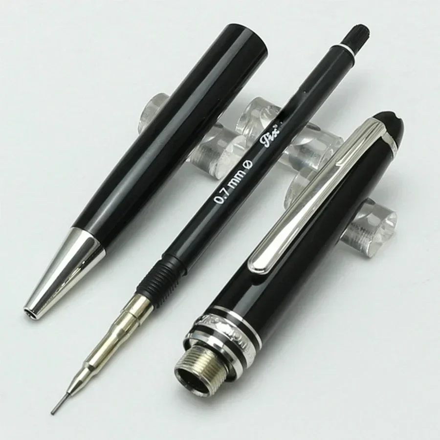 قلم رصاص ميكانيكي عالي الجودة MB من الراتنج الأسود مشبك ذهبي تصميم خاص أقلام كتابة معدنية على شكل رقعة الشطرنج سلسلة كلاسيكية