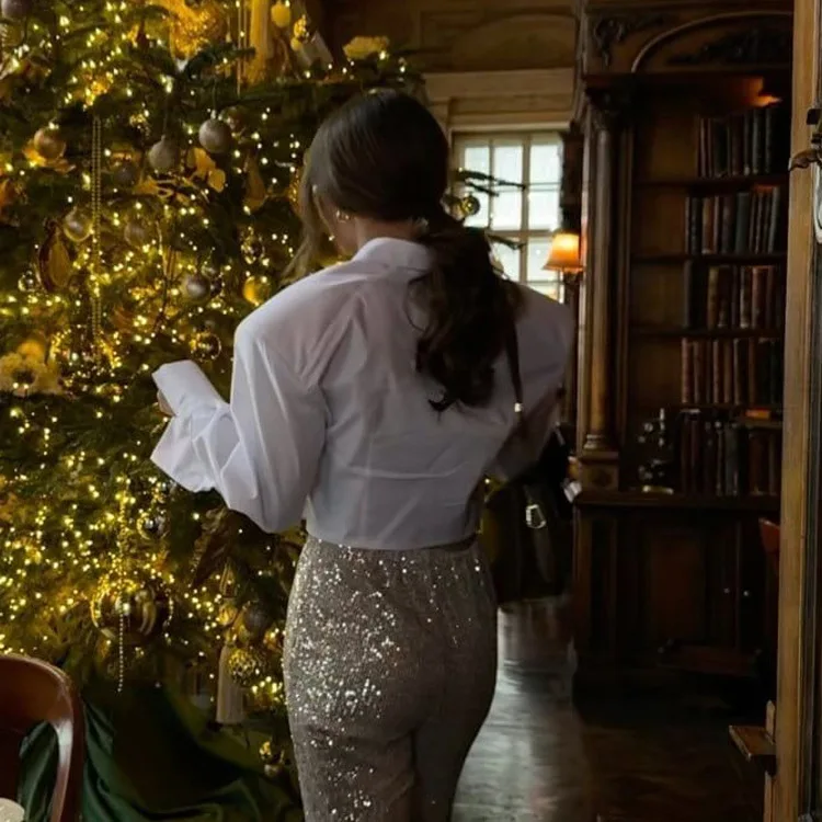 レディース ルーズ ファッション シャツ シンプル 秋 通勤 スリムフィット 襟付き ショートブラウス 長袖 多用途 ラウンドネック トップス