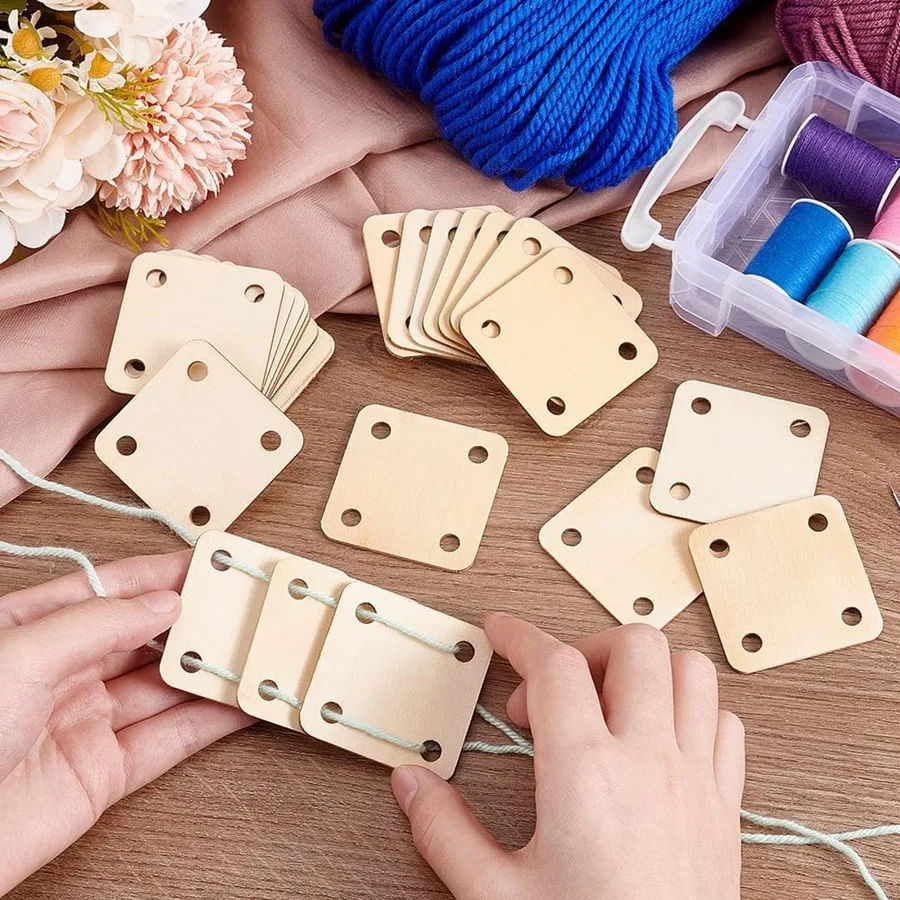 

36Pcs Blank Wooden Square Weaving Card 4 Hole Weaving Card Tablet Weaving Kit Educational Drawing Board For Making Scarves Craft