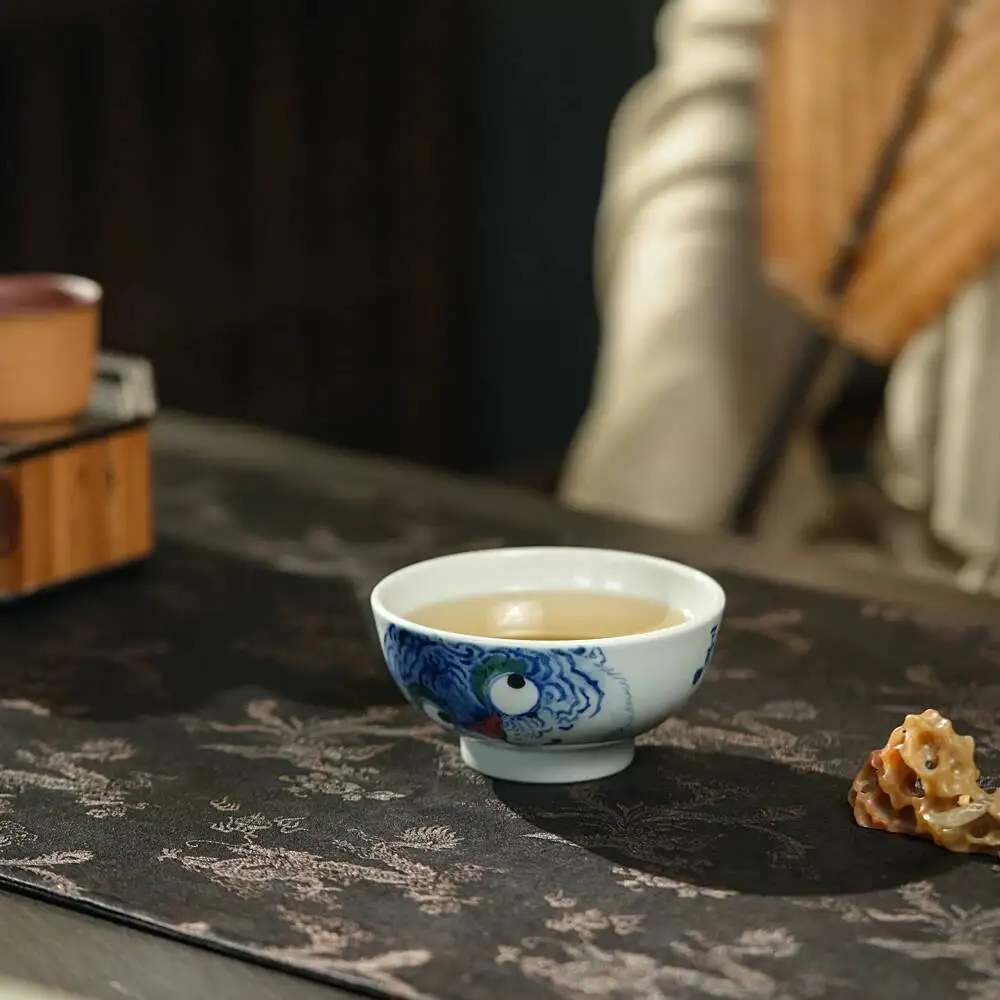 Yihu Chun High-End Ceramic Set, Tea Cup, Famous Artist Zhang Zhigang's Underglaze Hand-Painted Cute Tiger Kung Fu Master Cup