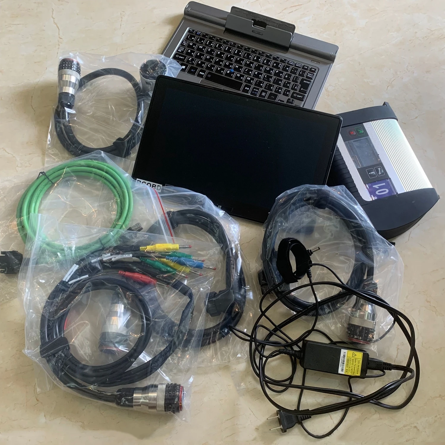 03.2026v for mb star sd connect c4 diagnose 480gb ssd full set laptop V714 i5 touch screen Auto diagnostic tool for Mercedes Car