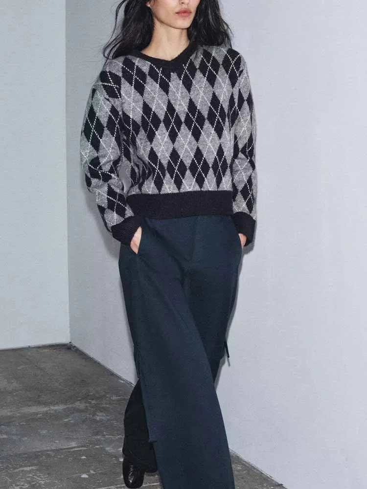 

European and American style winter new arrivals fashionable trendy women's clothing, versatile diamond pattern knit sweater