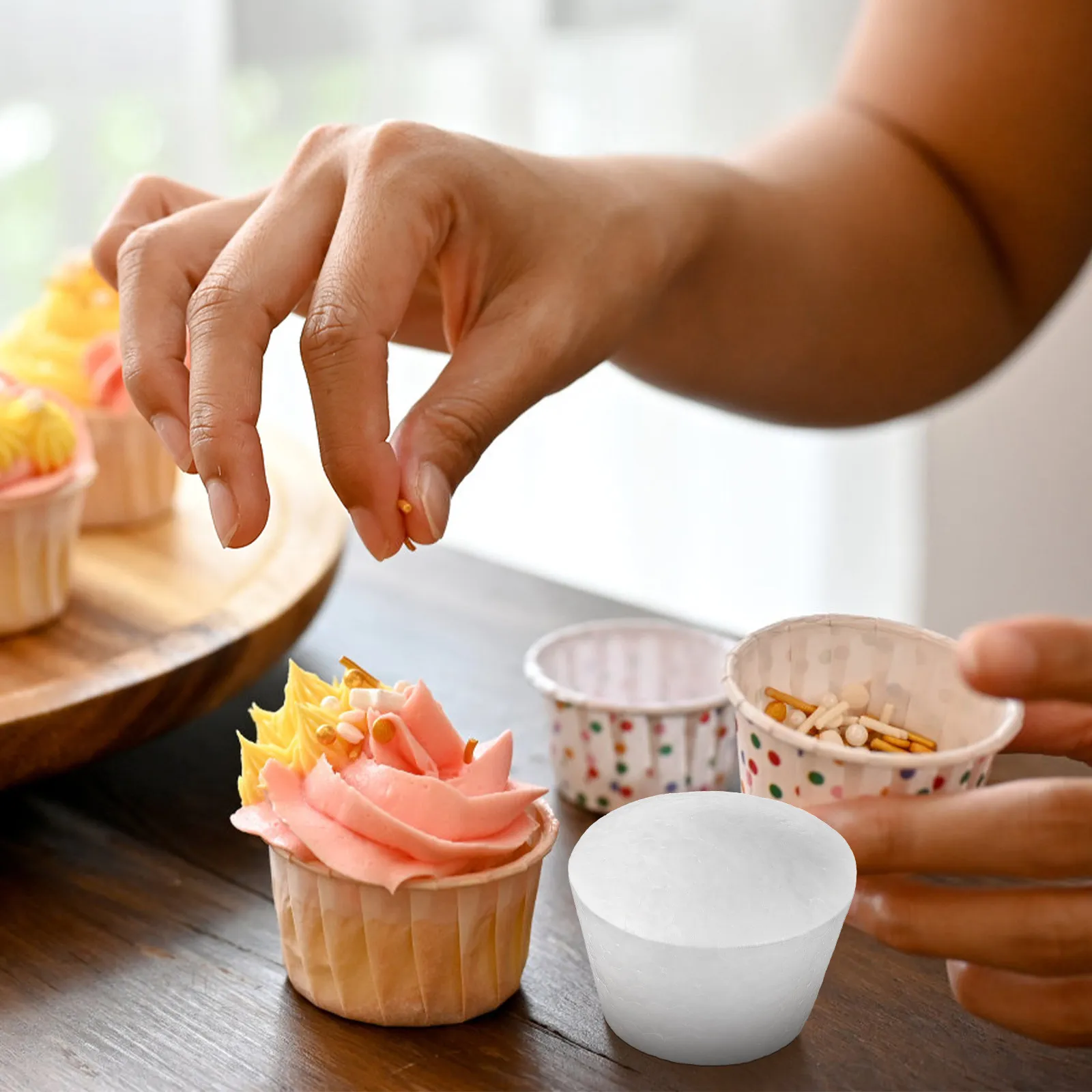 20Pcs Lightweight Foam Cupcake DIY Models Small Cake Decorating Practice Tools Reusable Simulated Cake Props for Wedding Display