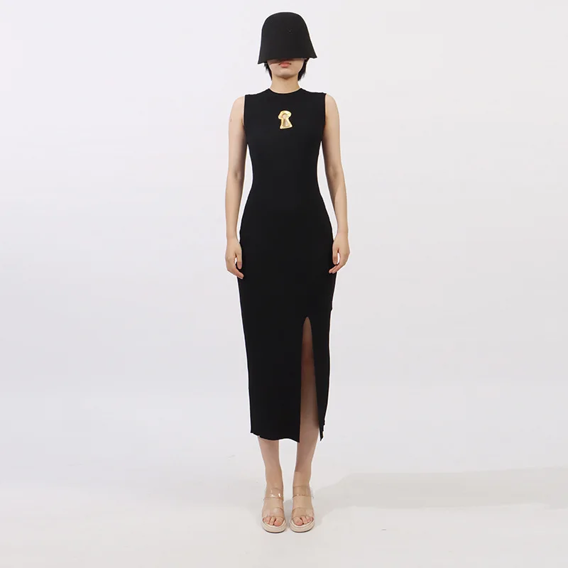 Francês elegante temperamento vestido de verão em torno do pescoço sem mangas metal oco cintura alta hip-envolto split bodycon vestido longo feminino