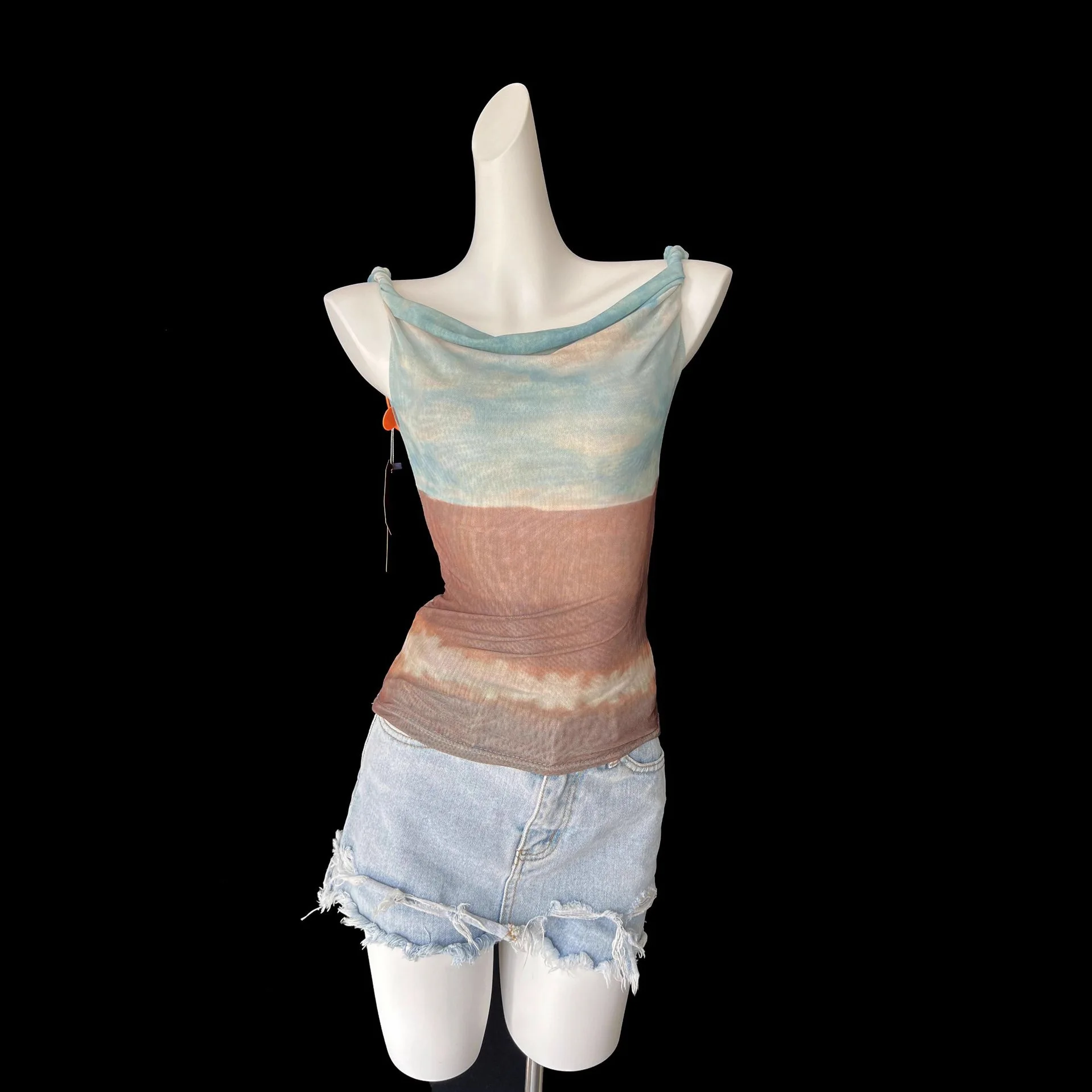

Double-layer Mesh Yarn Smudged Kink Vest for Women's Summer Wear Sleeveless T-shirt with Suspenders Inside