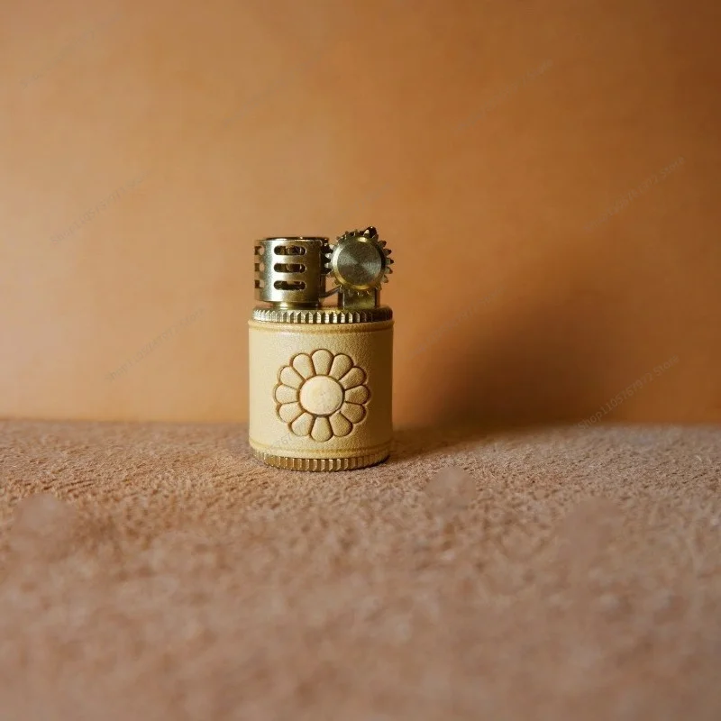 For portable chubby, , niche mini handmade retro compact, men's gifts Internet celebrities