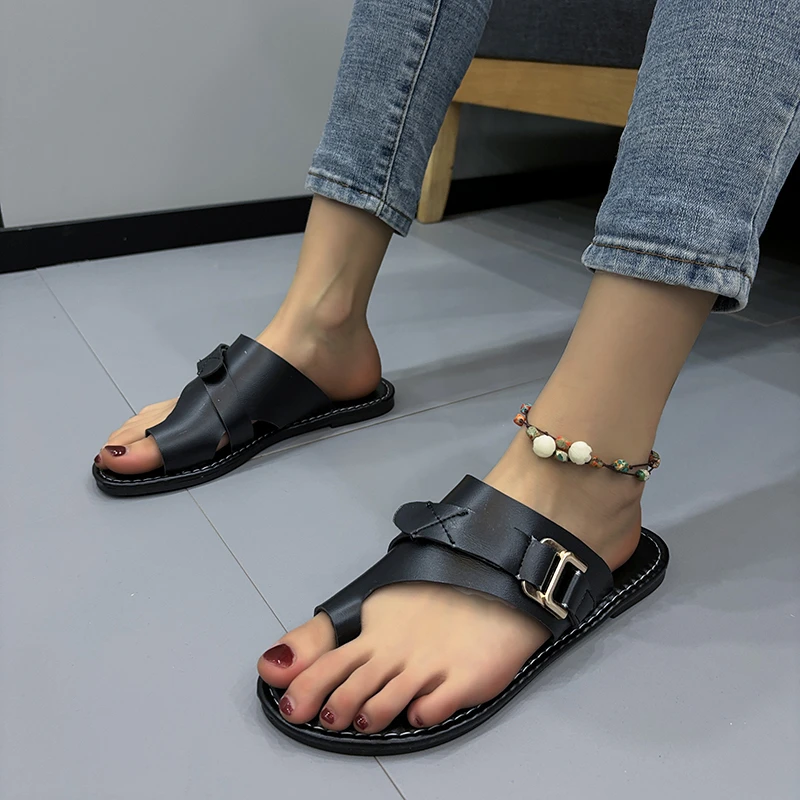 Women Slippers Outside Casual Beach Women Shoes Summer New Flats Flip Flop Sandals Walking Clip Toe Rome Buckle Ladies