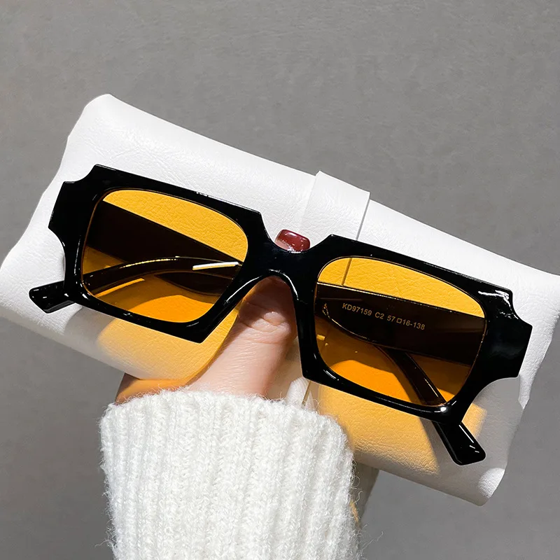 Retro Personalized Square Women's Sunglasses Fashion Men's Small Frame Couple Sunglasses Cute Brand Designer Designed Sun Visors