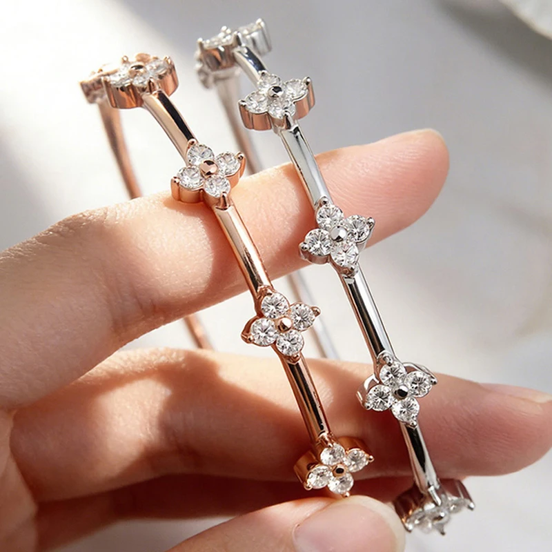 Smyoue Certified 2.5mm Round Flower Moissanite Bangle for Women Original Pure 925 Sterling Silver Bracelet Luxury Female Jewelry