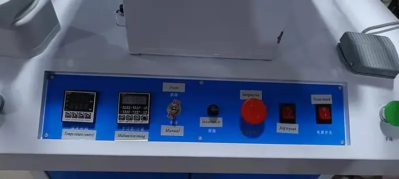 Auto-Feed Pneumatic Hot Foil Press - 460x260mm Embossed Logo Stamping for Leather Goods/Gift Boxes
