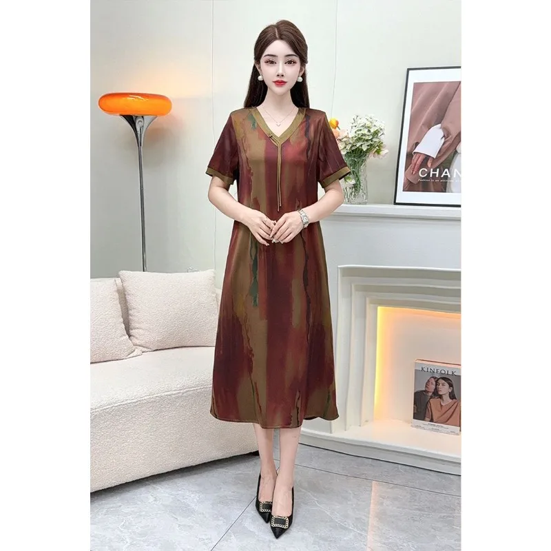 

Women's Plus Size Silk V-neck Short Sleeve Midi Dress Casual Summer Dress for Middle-aged