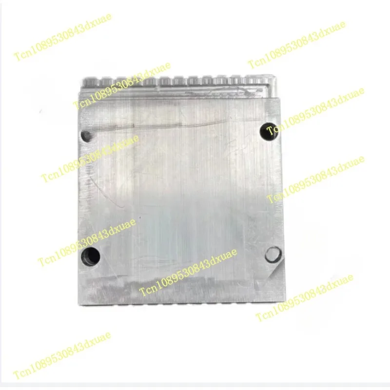 Professional Factory Supply Durable Metal Aluminum Long Pole Pillar Candle Making Mold Unique DIY Candle Making Kits