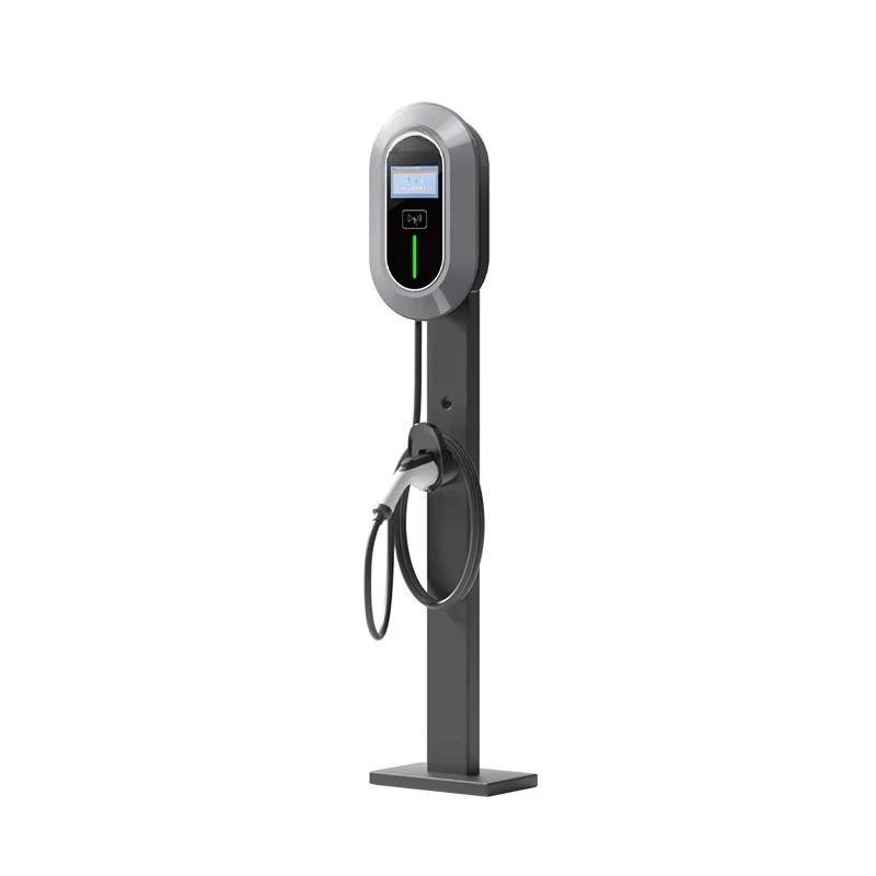 Energy-efficient operation with standby mode: energy-efficient charging stations