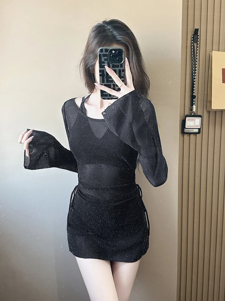 

2025 New Women's Conservative Tee-piece Bikini Thermal Spring Swimwear Long Sve Cover-up Small Chest Conceal Slimming