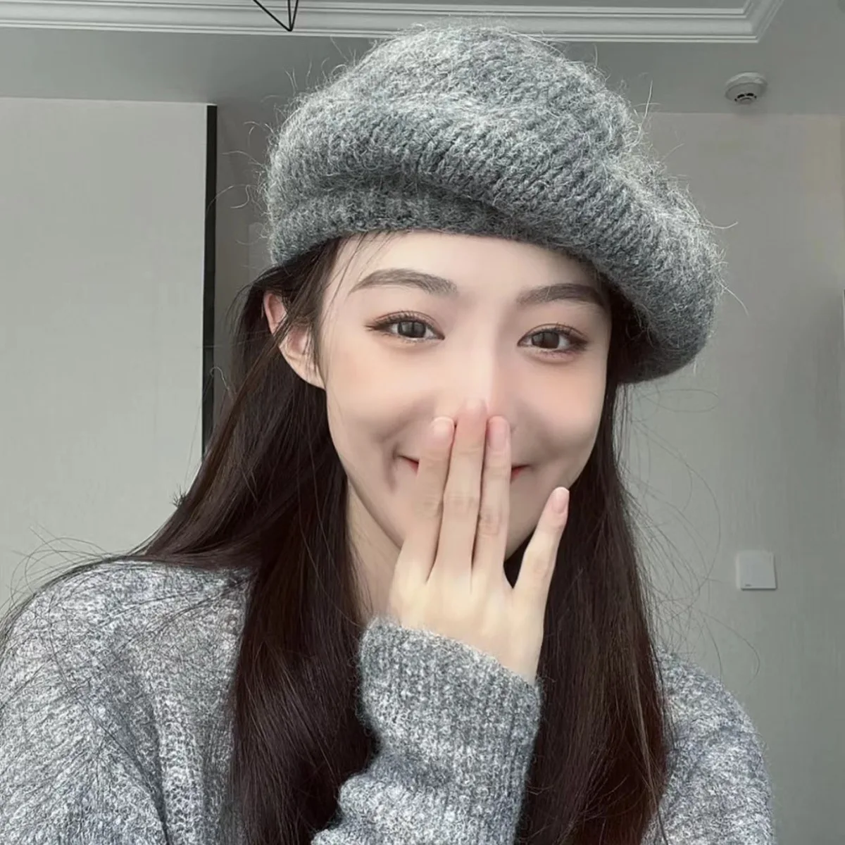 2024 new mohair knit beret women's spring Korean all-match British retro face small wool painter hat