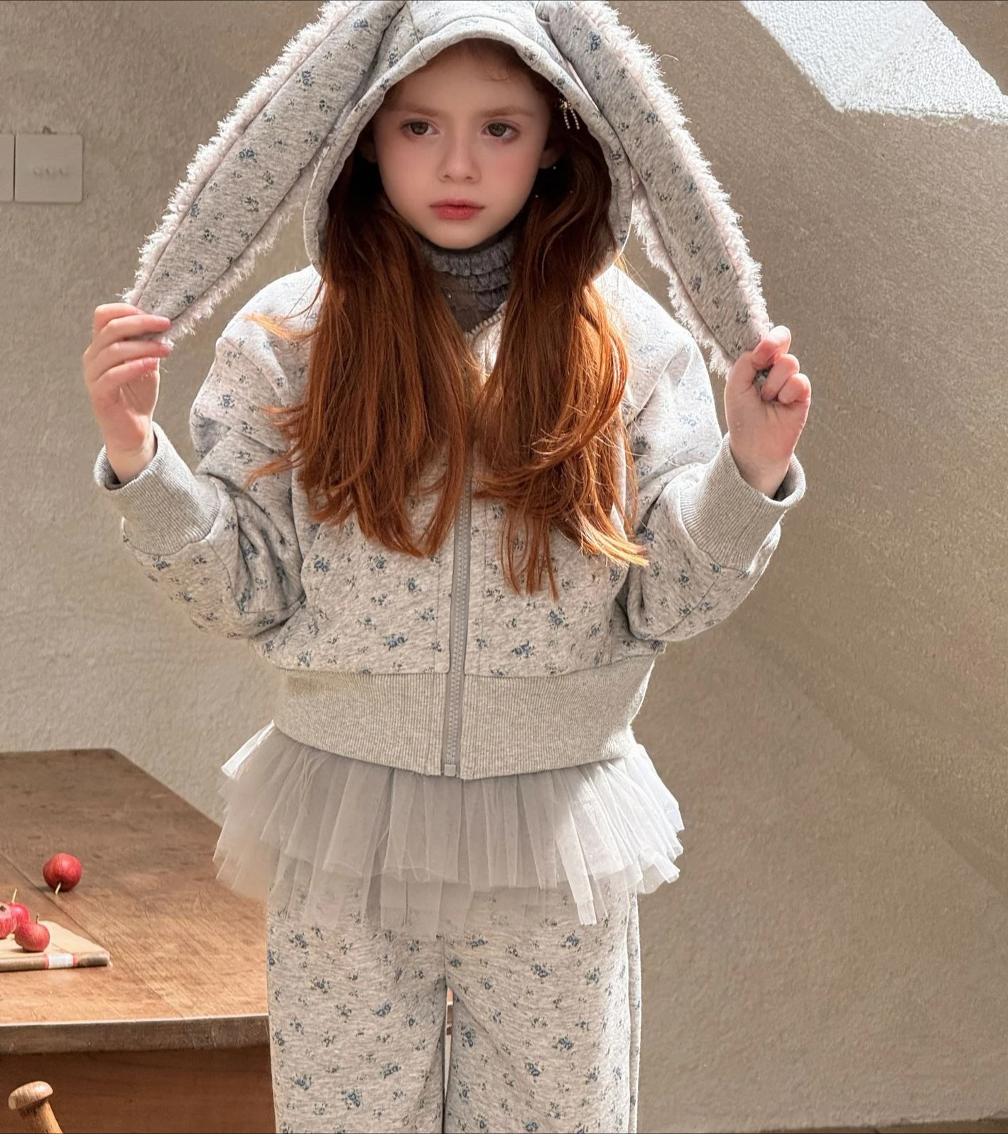 2025 شتاء جديد الكورية للأطفال الأزهار زائد المخملية سميكة 3 قطع مجموعة للفتيات أرنب مشعر الترفيه مجموعة #1