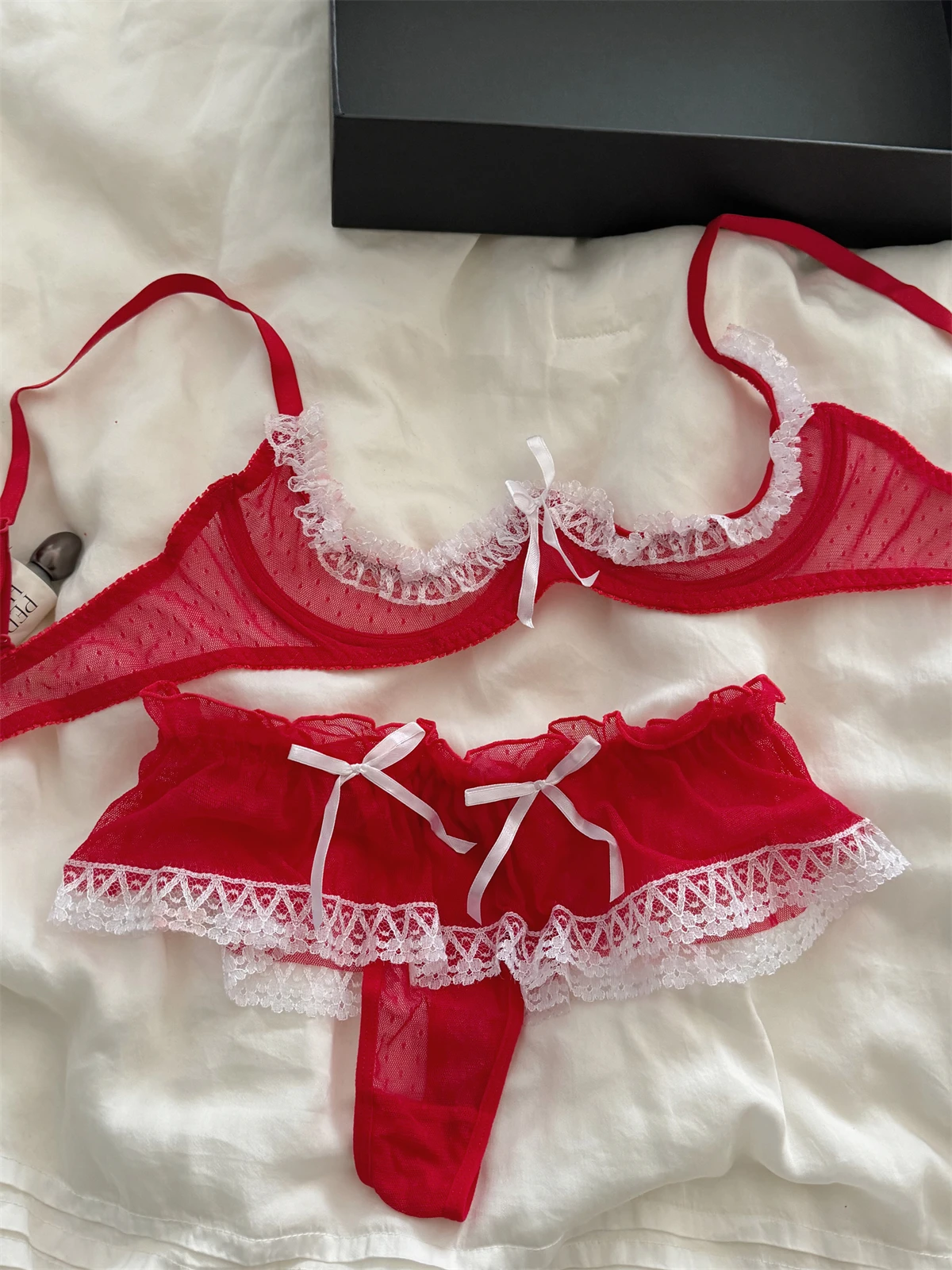 

Red Charming Underwear Niche Lace Sexy Lingerie Thin Top Support Gathering Bra Set Quarterbra