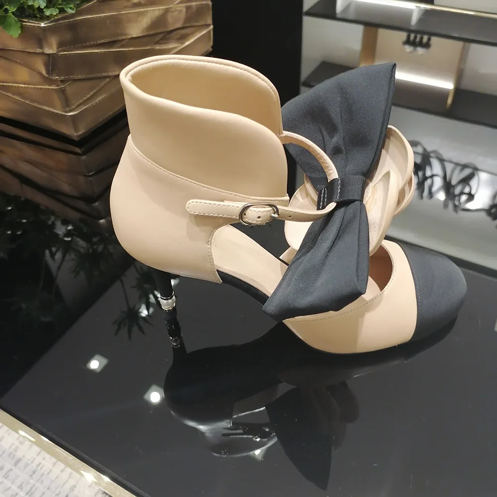 Okrągłe palce Perły Ozdobne Sandały na obcasie Kamelia Kwiat Paski Szpilki Moda Kobiety Mieszane kolory Mary Janes Bow Design Summer Sho