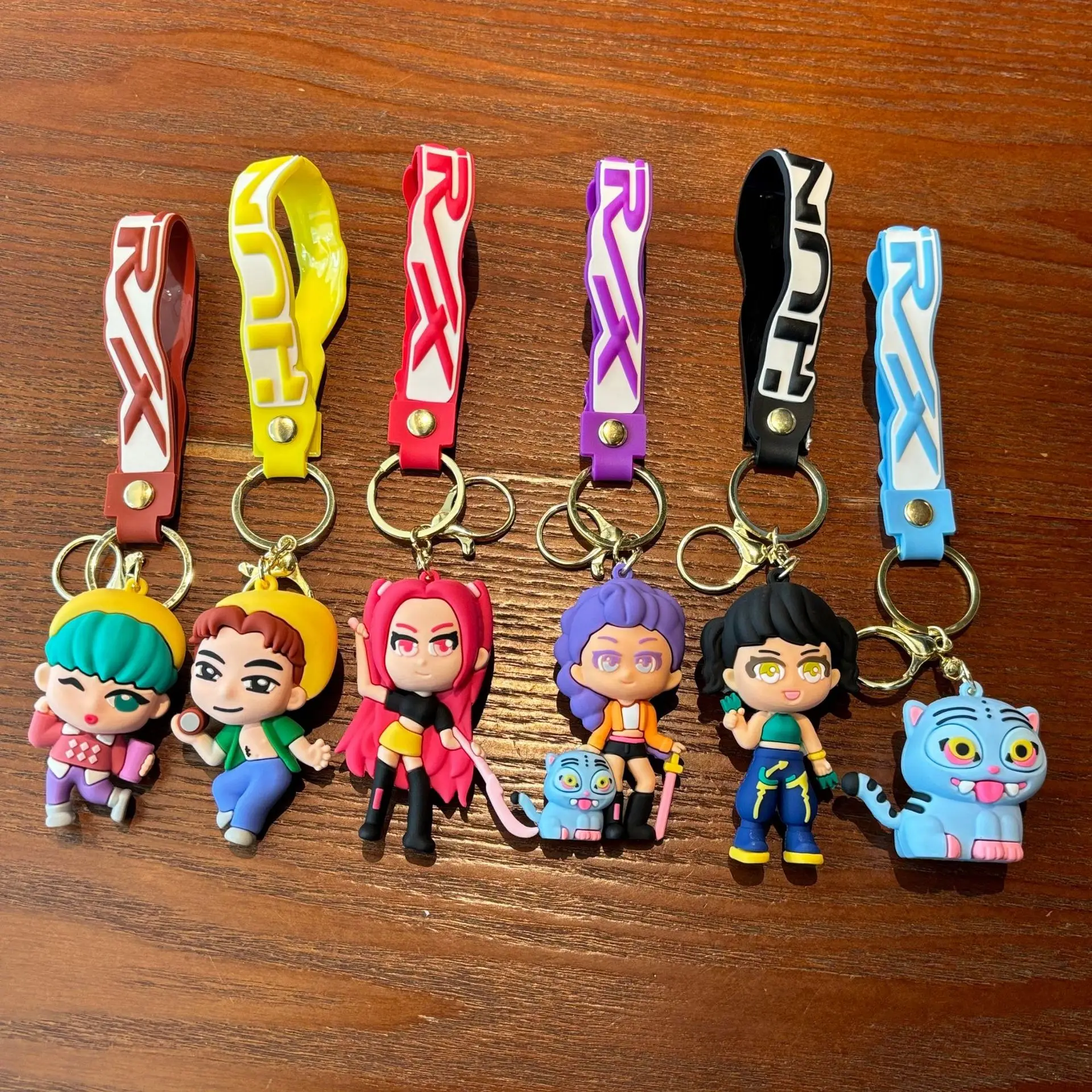 1-6PSC Neue PVC Weiche Gummi Hexe Jäger Schlüsselbund Rosa Prinzessin Spielzeug für Mädchen Grenzüberschreitende KPOP Zubehör Geschenk Großhandel