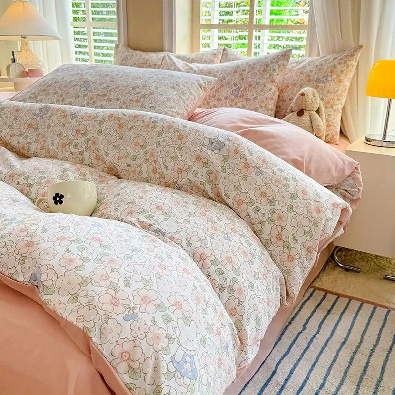 Floral Ins Bedding Set New No Filler 2025 Fashion Duvet Cover Flat Sheet Pillowcases Twin Queen Size Girls Boys Comforter Cover