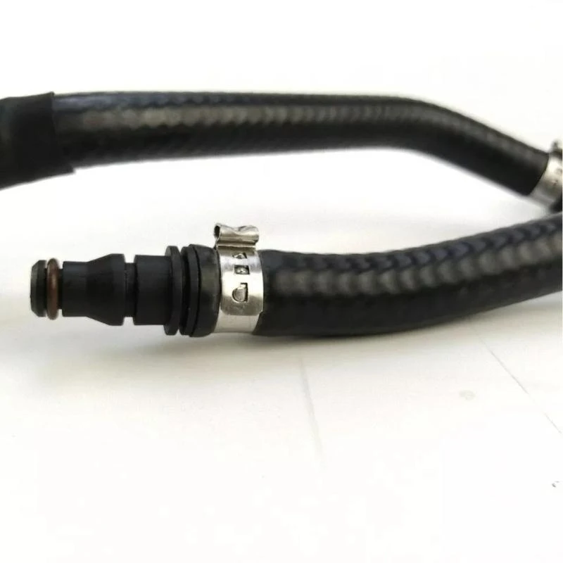 

Deputy Kettle Water Pipe Radiator Hose 2045012825 2045013225 A2045012825