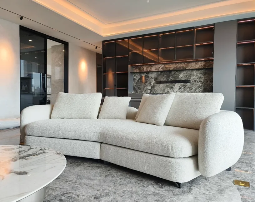 Home sofa is soft, elegant and comfortable, curved sofa corner