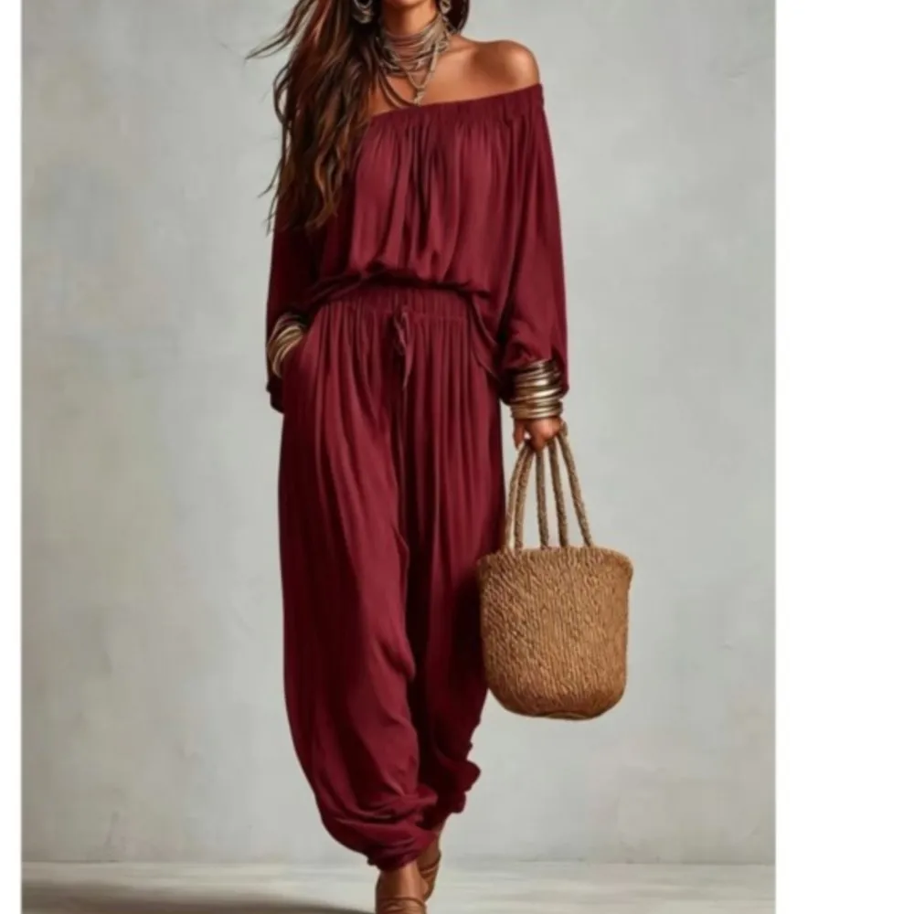 Sexy Off-shoulder Long-sleeved Women's T-shirt Trousers 2-piece Set Autumn New Loose Harem Leggings Trousers Female Vacation Set