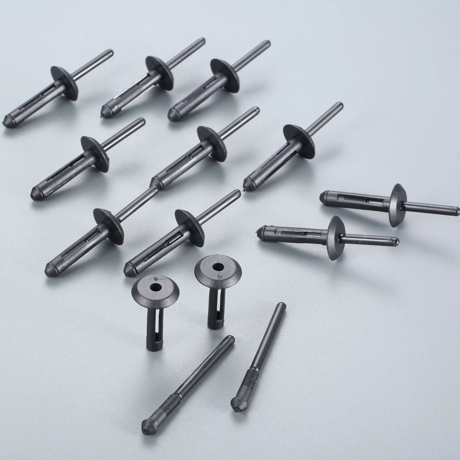 40Pcs Car Rivets Bumper Plastic Clip 51717002953 For BMW X1 E84 X3 F25 X5 E70 X6 E71 E72 7 Series F01N F02N Car Accessories