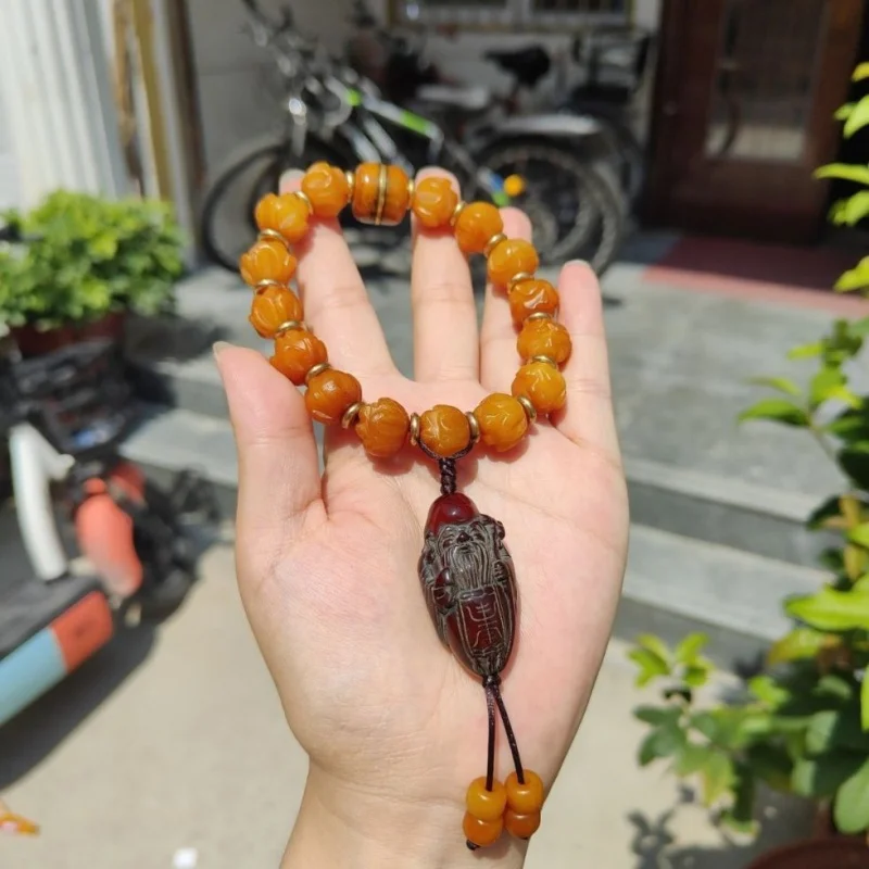 Carving Bone Bracelet with Yak Horn Longevity Pendant