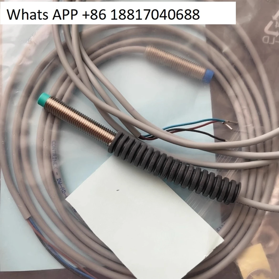 mesure-de-vitesse-d'escalator-photoelectrique-nbn3-8gm50-e0-nd25-s1-m8-dw-ad-611-m8