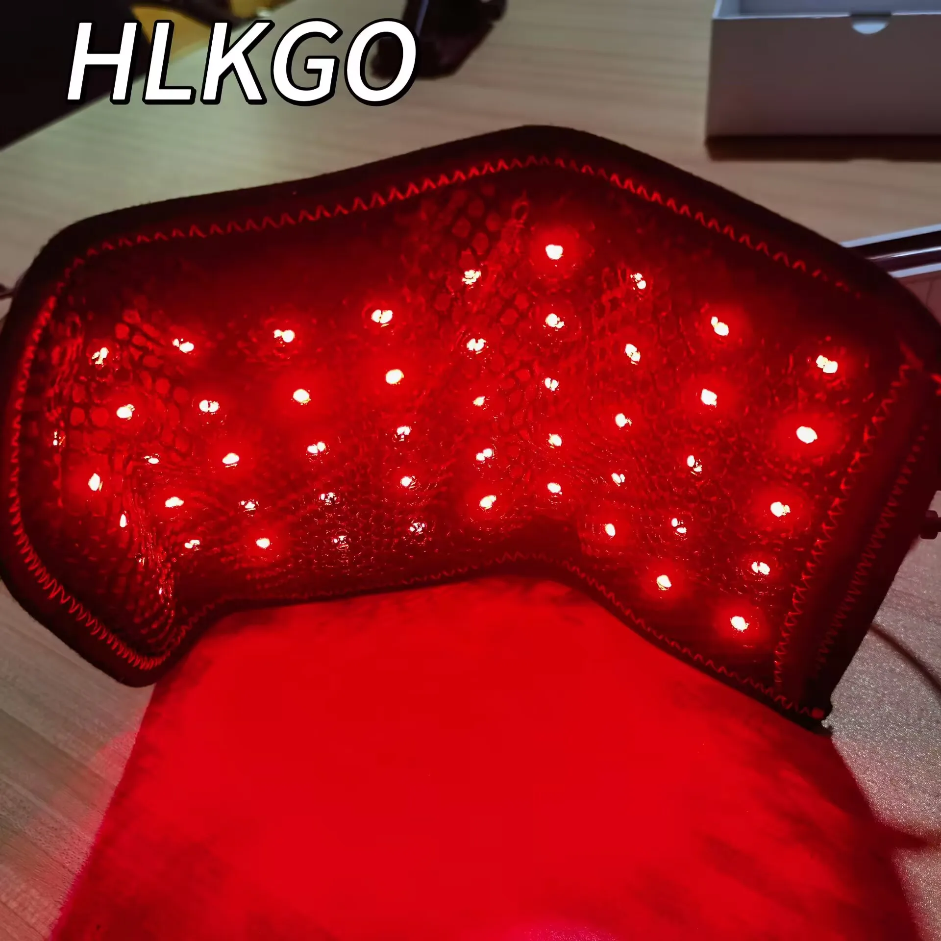 

Smart Photobiomodulation Therapy Glove Therapy Mitten for Hand Pain, Arthritis, Stiffness, and Finger Circulation