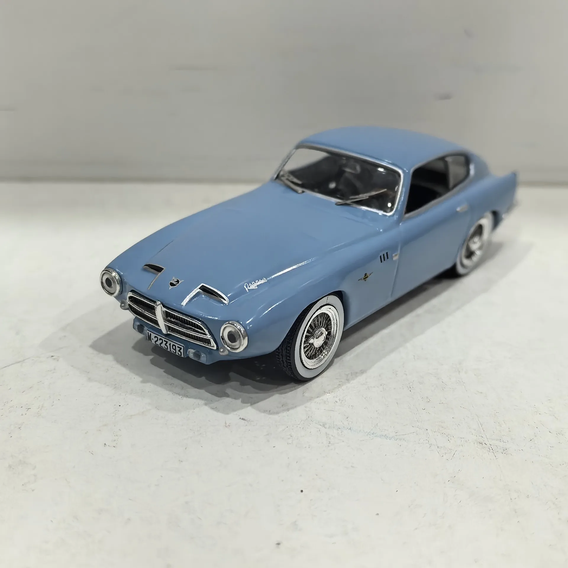 

Литой под давлением IXO масштаб 1/43 PEGASO Z102 Пикассо модель автомобиля из сплава Коллекционная игрушка в подарок сувенир дисплей орнамент