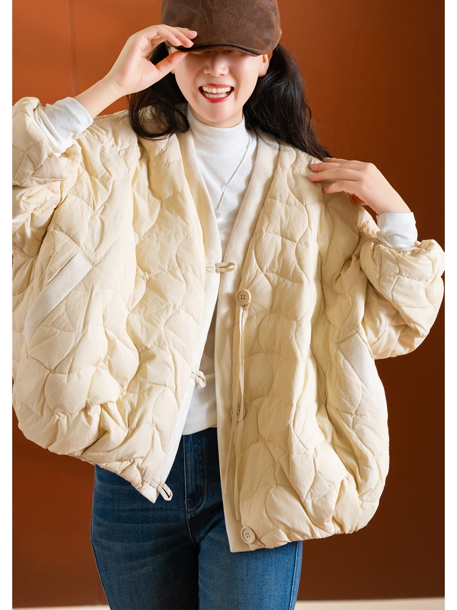 

Новая утепленная куртка-пуховик National Stand Bubble Down Jaet с широким V-образным вырезом на пуговицах, белая, с наполнителем из пера, теплая, для повседневной носки, стандартный крой рукавов