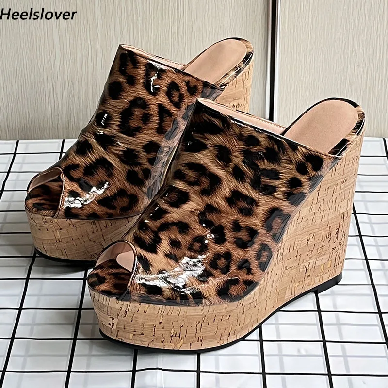 

Ahhlsion/женские сандалии-мюли ручной работы, блестящие туфли на танкетке с открытым носком, красивая леопардовая вечерние туфли для косплея, женские размеры США 5-20