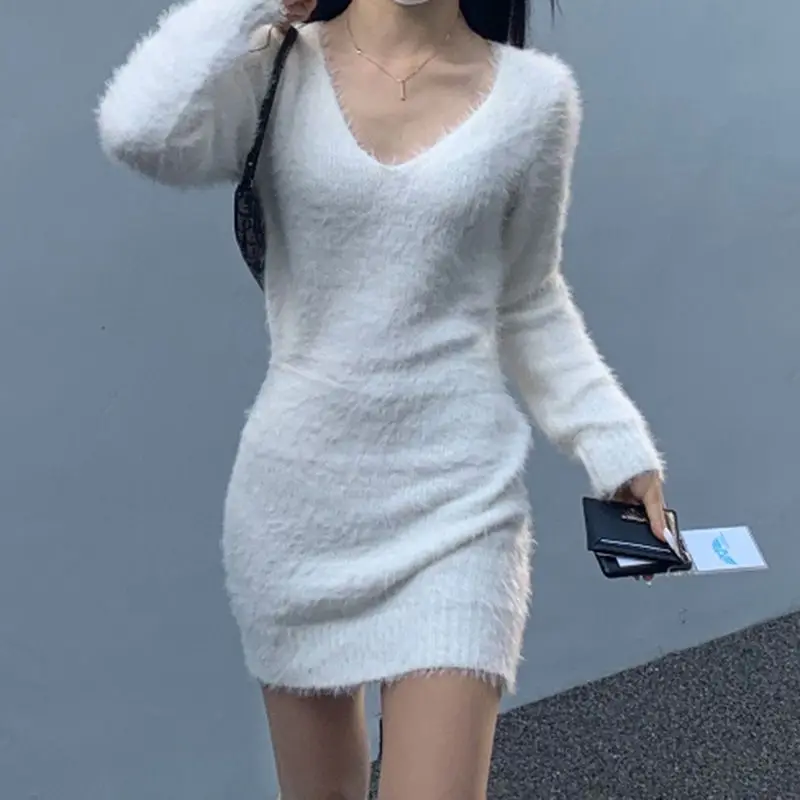 

Dress High Quality V-Neck Furry Knitted Casual Slim Long Sleeve Mini Dress Solid Women 2023 Autumn Winter Hip-Covering Skirt