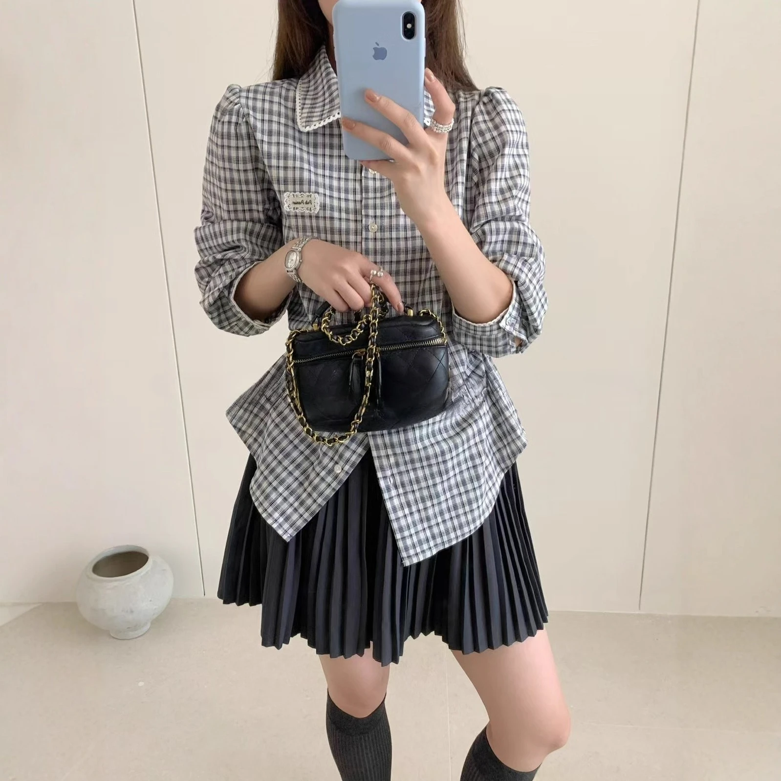 

Korean Version of Retro Plaid Polo Collar Long-sleeved Shirt Women's Autumn New Casual Outerwear Top