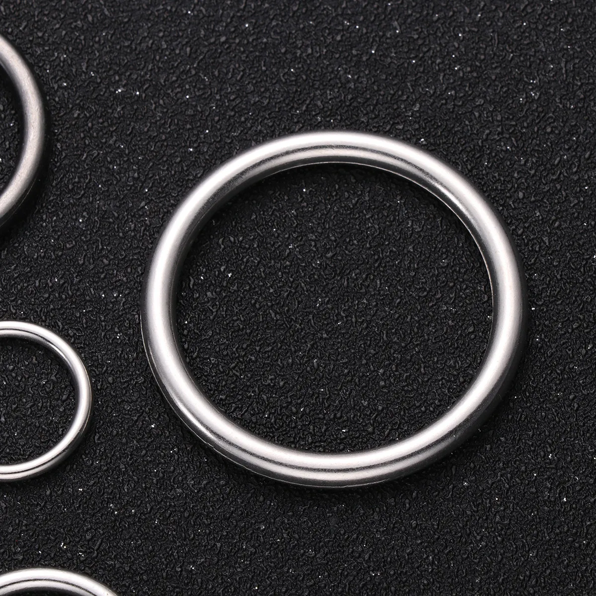 50Pcs Premium Alloy Closed Rings Jewelry Making Kit Round Jump Rings for DIY Earrings Handmade Crafts Gift Set Silver White 5 - view 6