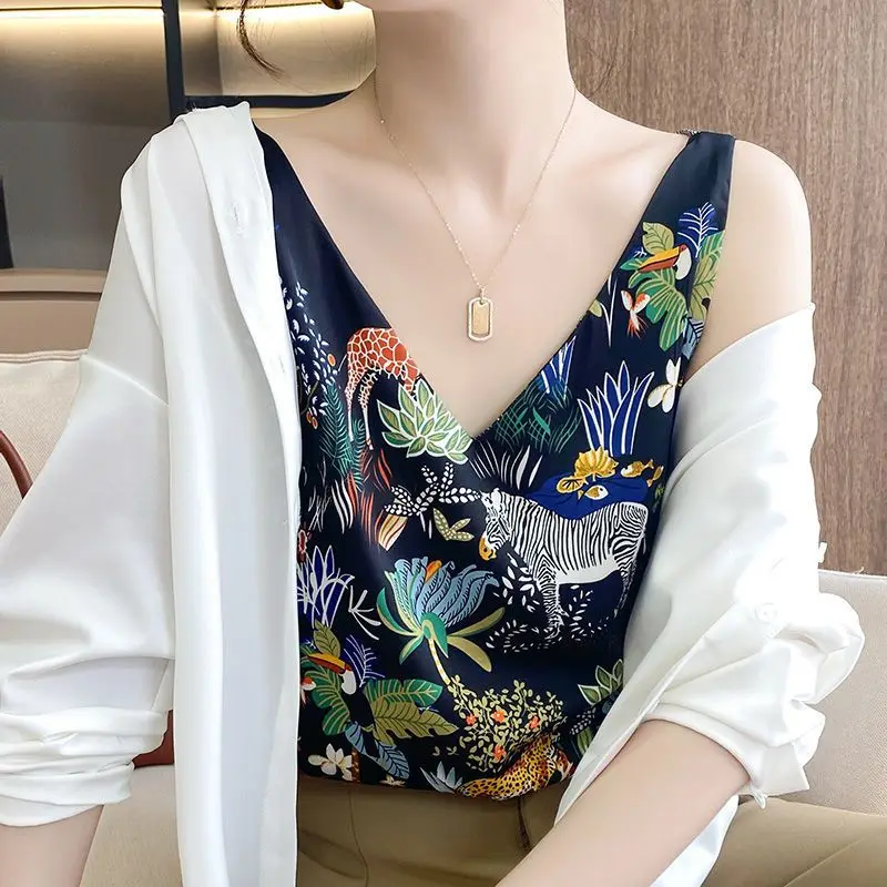 2024 Summer New Camisole Women\'s Fashion Korean Printed V-neck Sleeveless All-match Pullover Natural Scenery Slim Chiffon Tanks