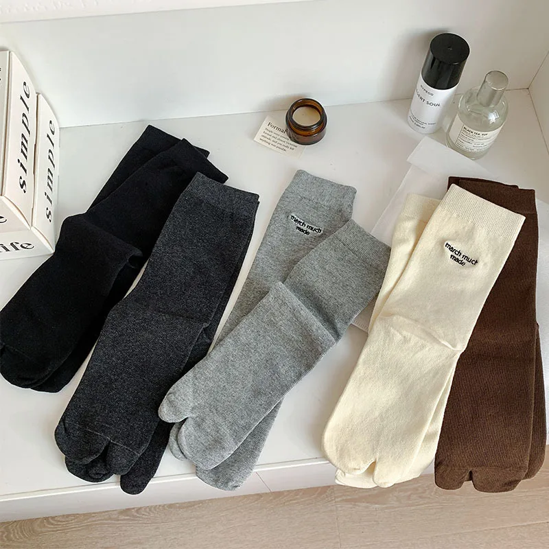 

Women's Tabi Style Split Toe 2-Toe Socks Thin Fashion Sports Slipper Socks for Flip Flops Clogs Breathable Comfortable Stylish F