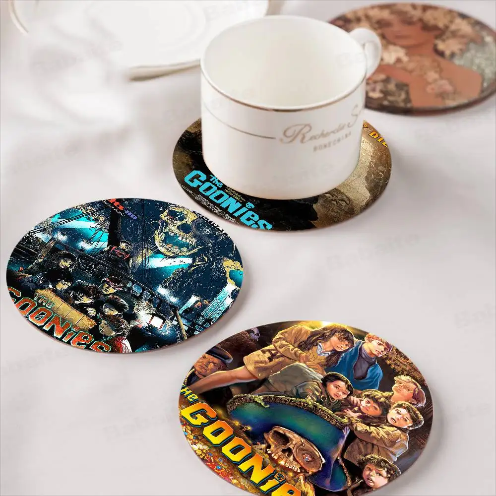 

Goonies Movie Art Natural Wood Coaster Creative Cartoon Absorbent Cushion Coffee Mug Bowl Cushion Insulation Cushion