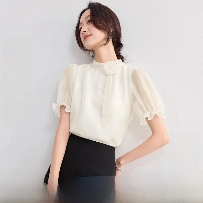 

Элегантная женская шифоновая блузка для повседневной носки с круглым вырезом, рукавами-фонариками и съемным жемчужным ожерельем, модный дизайн Весна 2026