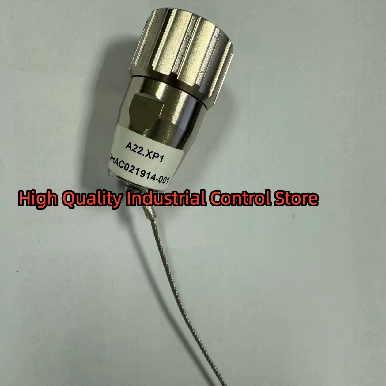 

Фирменный экранирующий разъем с возможностью горячей замены, новый 3HAC021914-001