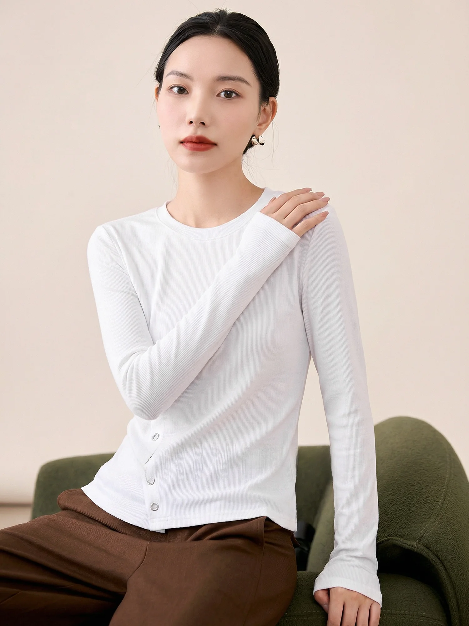 

Женская трикотажная футболка Chivirin Spring 2026 с длинным рукавом и круглым вырезом, однотонная, повседневная, из смесового хлопка