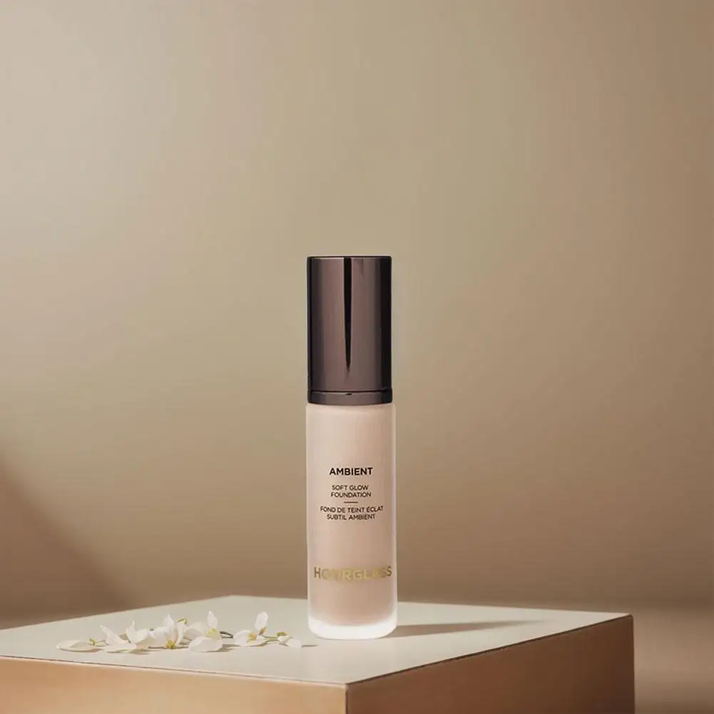 15ML Hydrating Concealer Matte Liquid Foundation Fast Dry Long Lasting Makeup Light Concealer with Dry Mixed Oily Skin Moist