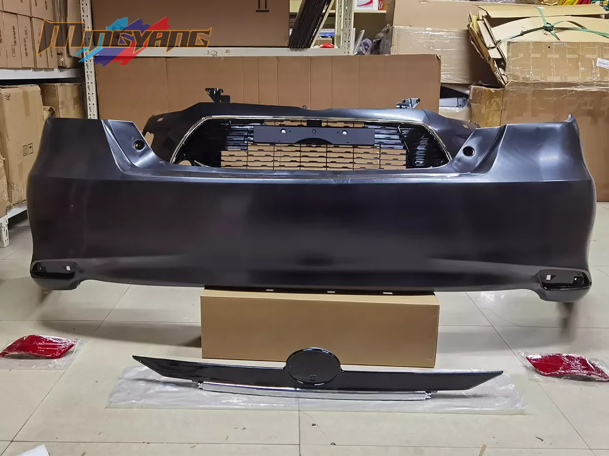 Picture 4: Body Kit Facelift Car Bumpers for Toyota Camry 2012 Upgrade 2015 Conversion Bodykit