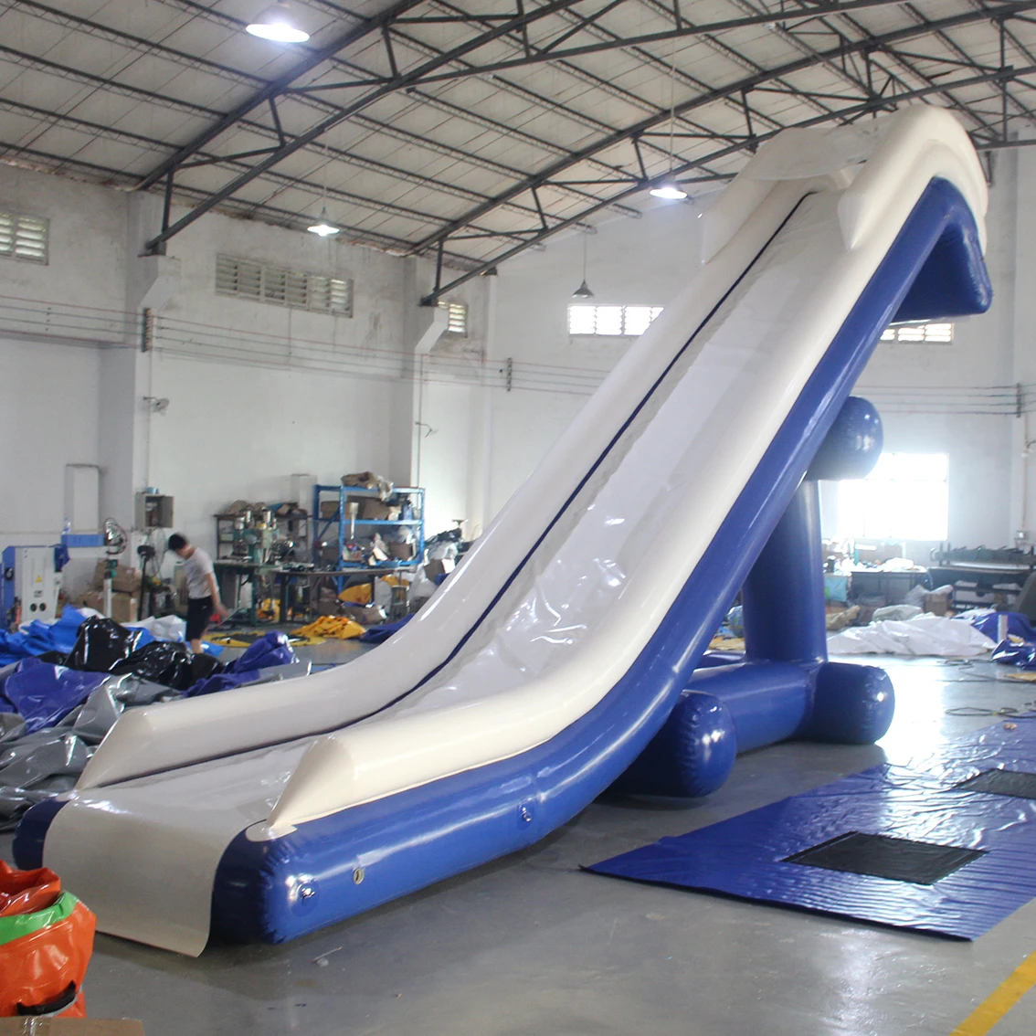 

Yacht Water Slide Inflatable Boat Slide Custom Floating Slide for Sea Lake and Private Yacht Outdoor Activitiespromote sales