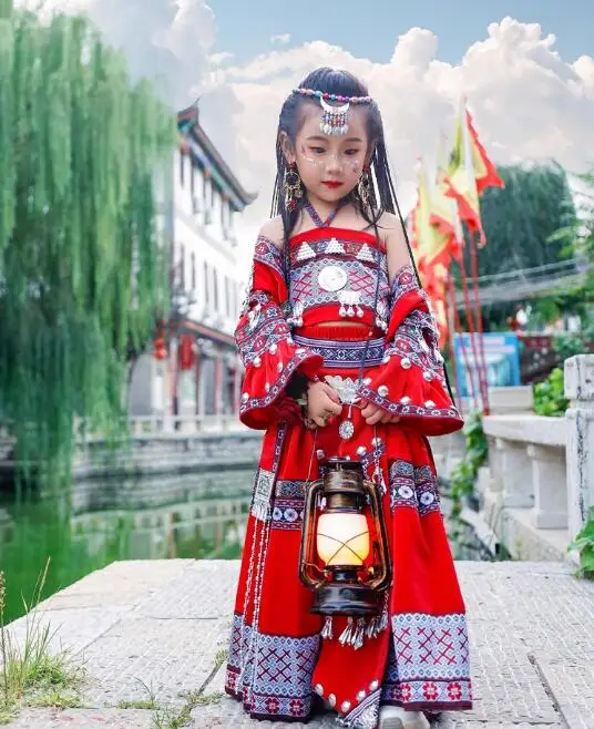

Chinese Miao Girl Costumes For Stage Dance Performances