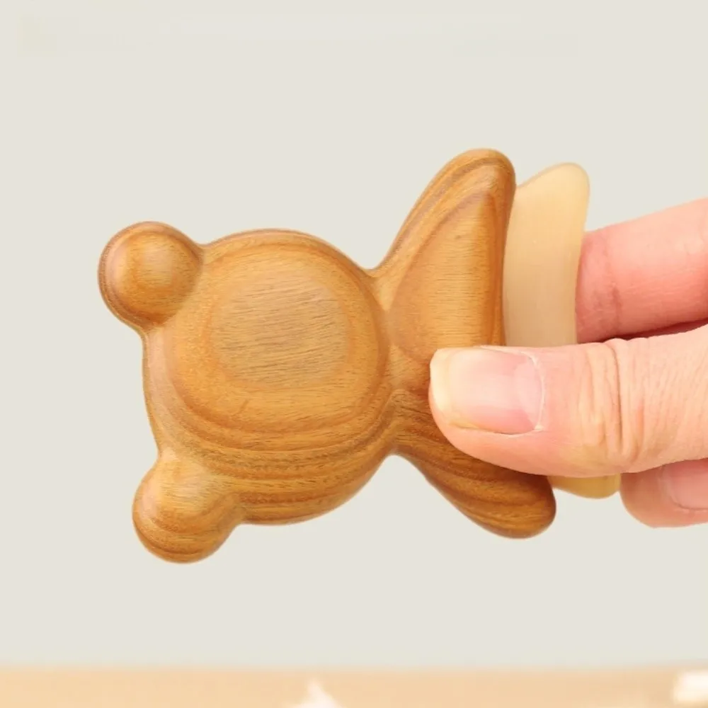 

Reduce Puffiness Bear Shape Skin Scraping Board Natural Material Traditional Guasha Tool Lifting and Tightening Smooth Edge